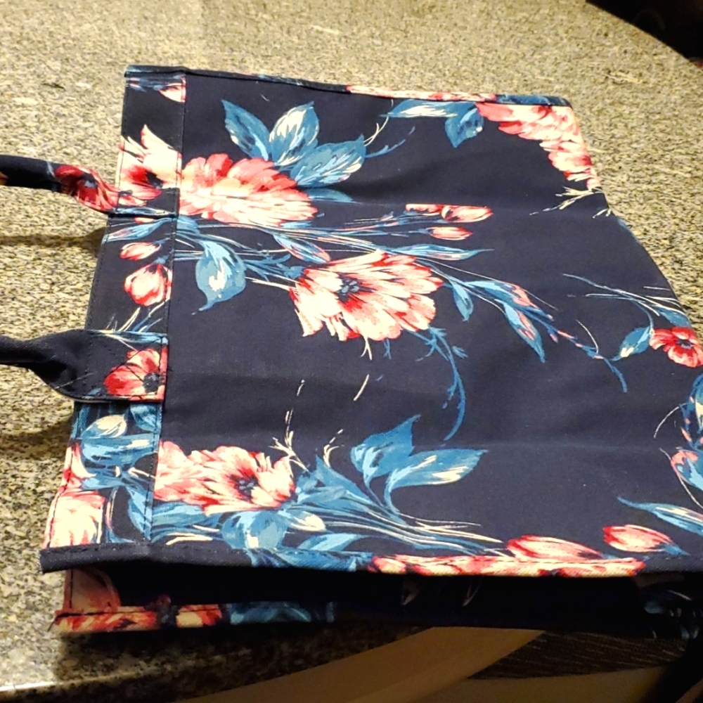 Floral tote